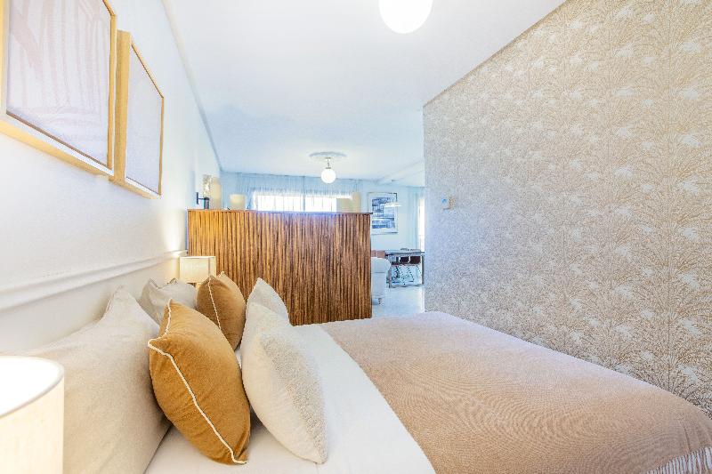 Zari Boutique Aparthotel - Oda