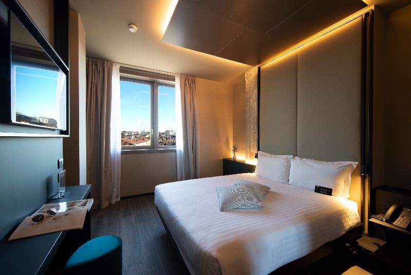 7BA Hotel Milano - Oda