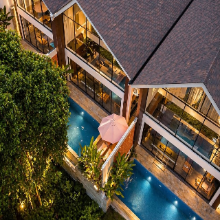Moon Rock Villas
