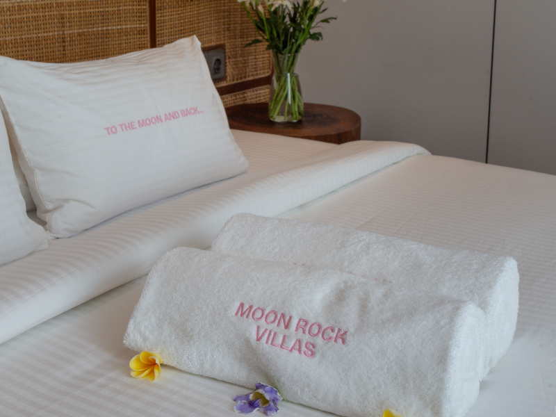 Moon Rock Villas - Oda