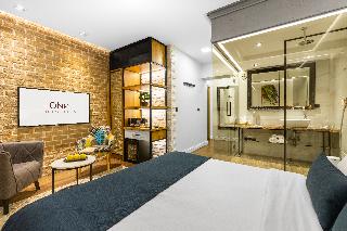 One Luxury Suites