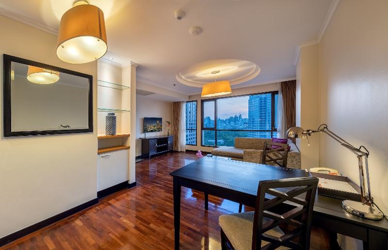 Bandara Suites Silom - Oda