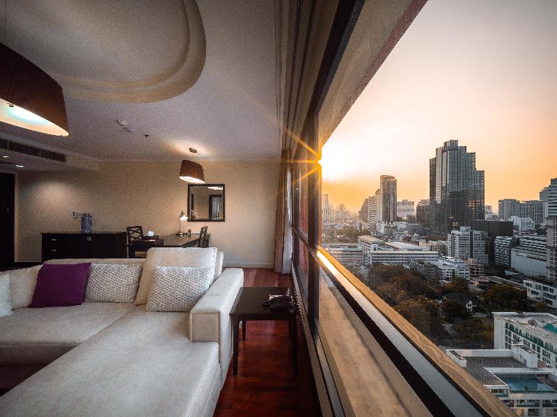 Bandara Suites Silom - Oda