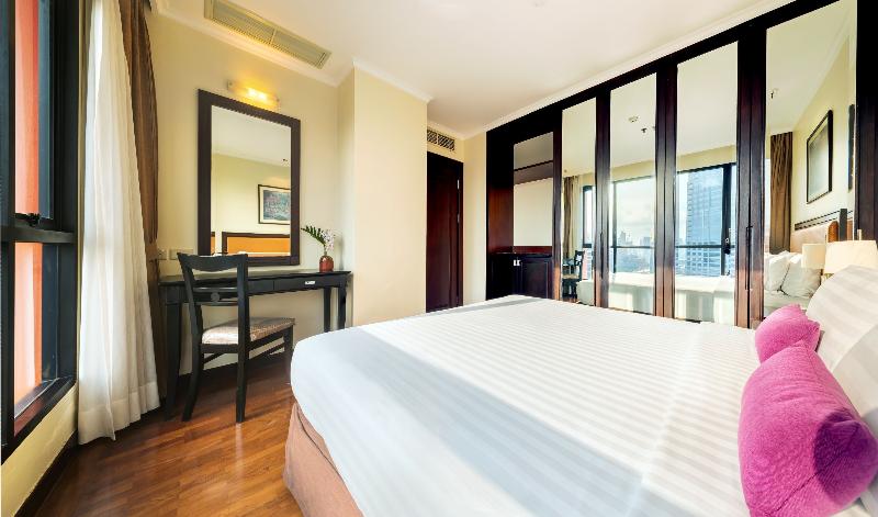 Bandara Suites Silom - Oda