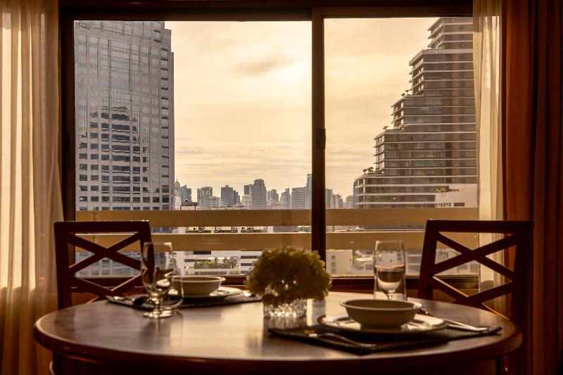 Bandara Suites Silom - Oda