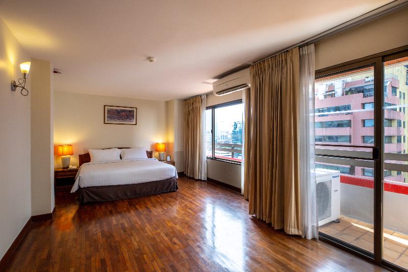 Bandara Suites Silom - Oda