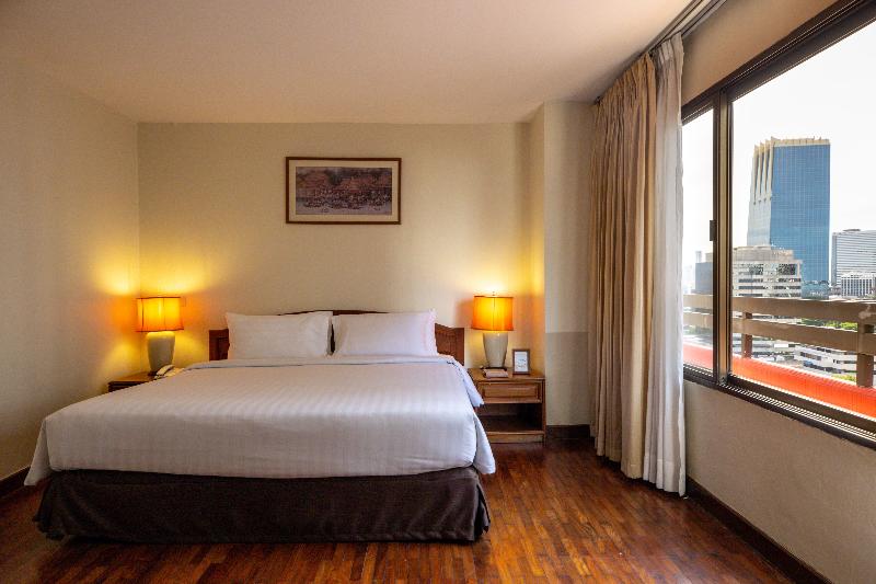 Bandara Suites Silom - Oda