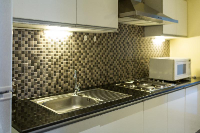 Bandara Suites Silom - Oda