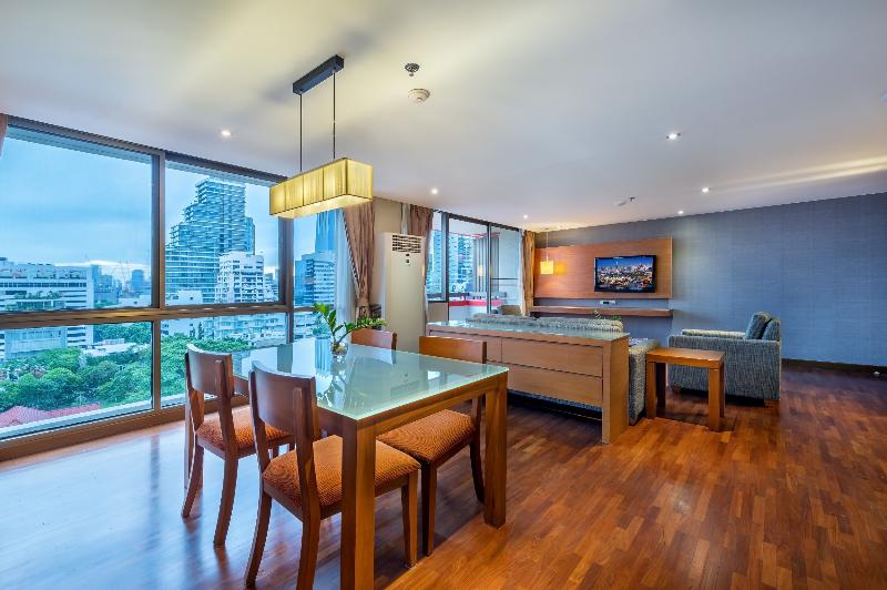Bandara Suites Silom - Oda