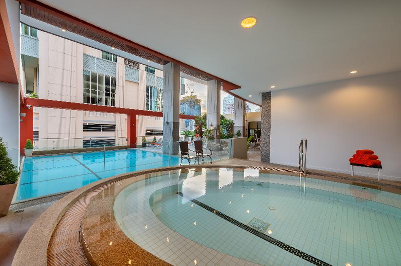 Bandara Suites Silom - Havuz