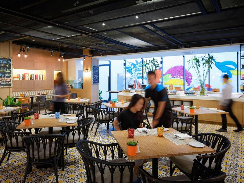 Tinidee Trendy Bangkok Khaosan - Restoran