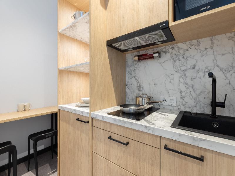 Candlewood Suites Berlin Airport - Oda