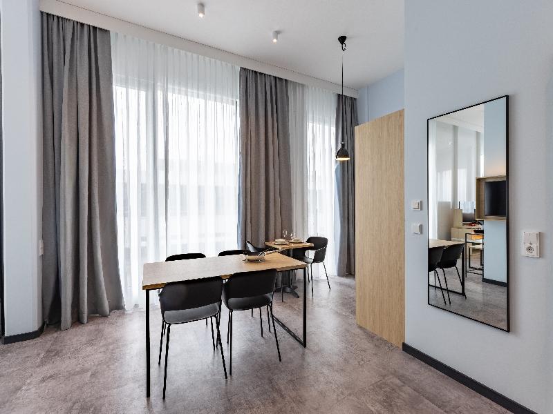 Candlewood Suites Berlin Airport - Oda