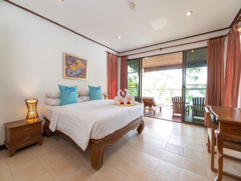 Phi Phi Bayview & Premier Resort - Oda
