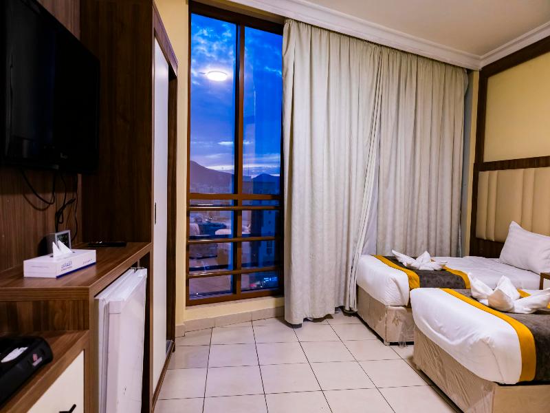 Diyafa Al Mukhtara Hotel - Oda