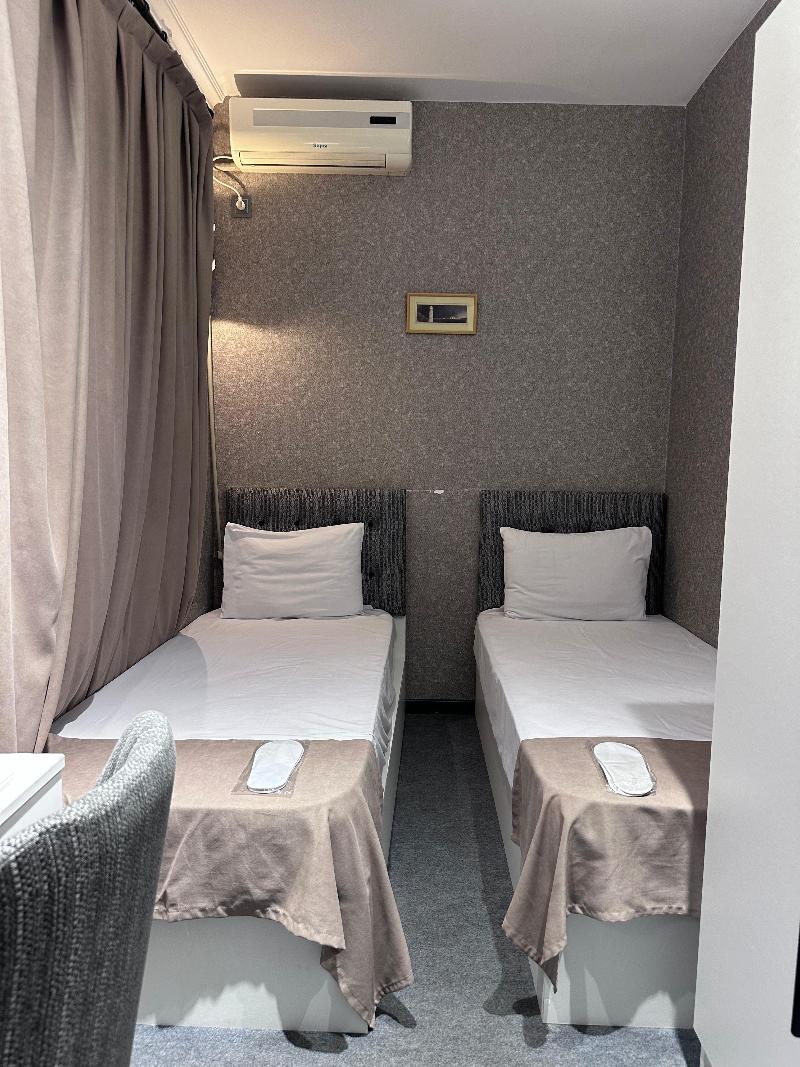 Seven Beauties Hotel & Spa Restaurant - Oda