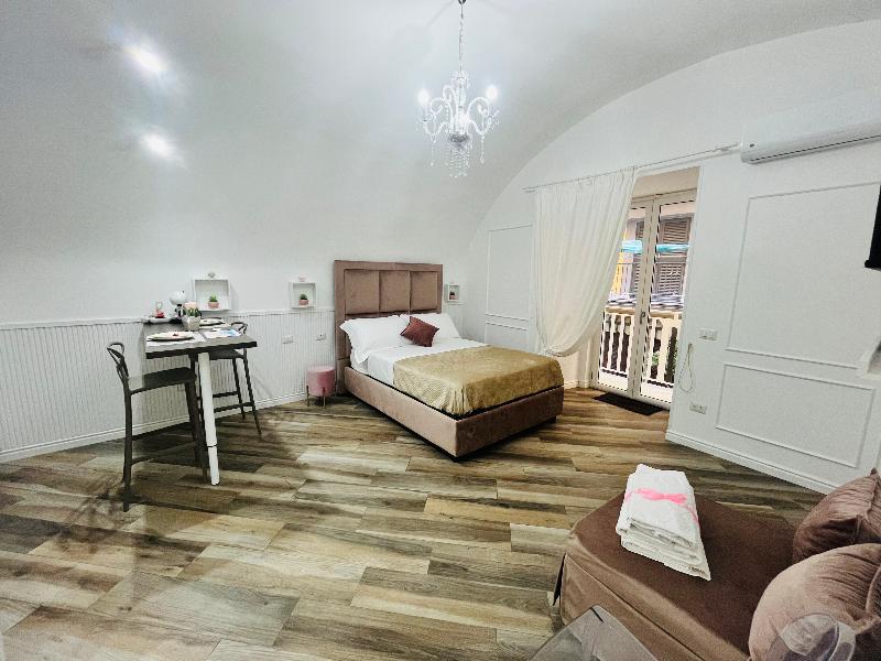 Donn Anna Naples City Center - Oda