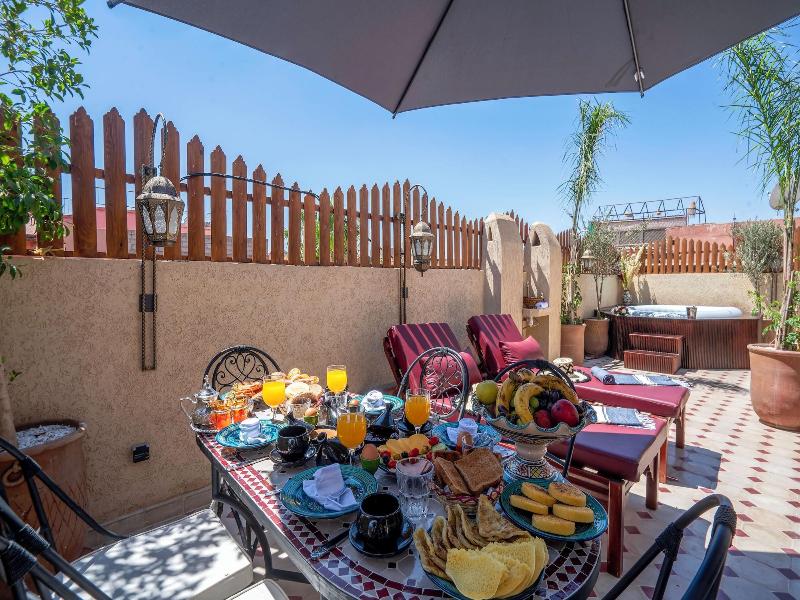Riad Le Nid Du Fatima - Restoran