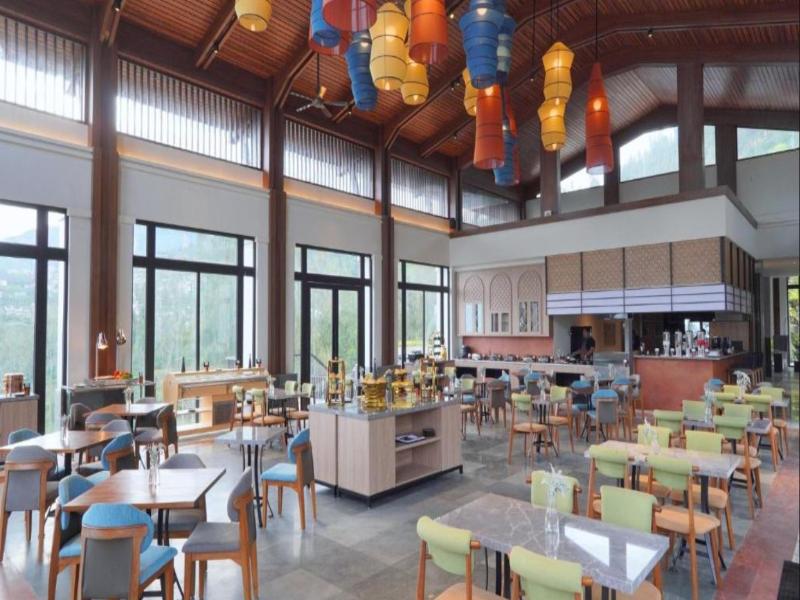 Jambuluwuk Bromo Resort - Lobi