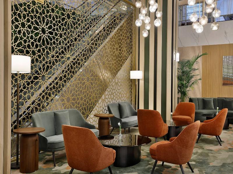 Diyar Ajwa, Tapestry Collection by Hilton - Lobi