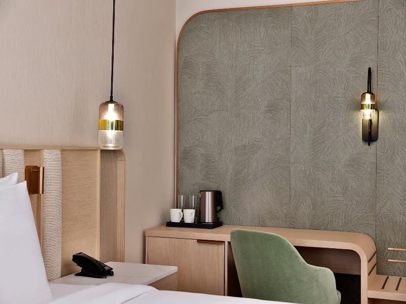 Diyar Ajwa, Tapestry Collection by Hilton - Oda