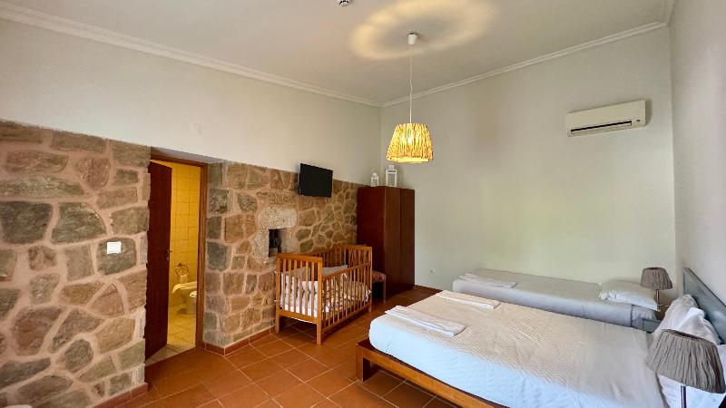 Raízes Da Vinha – Mountain Hotel, Serra Da Estrela - Oda