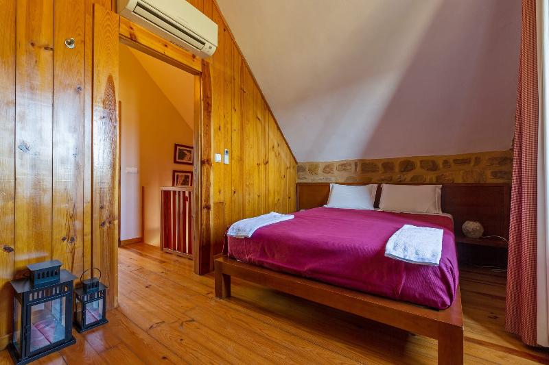 Raízes Da Vinha – Mountain Hotel, Serra Da Estrela - Oda