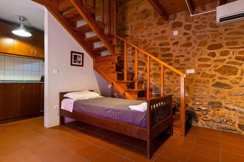 Raízes Da Vinha – Mountain Hotel, Serra Da Estrela - Oda