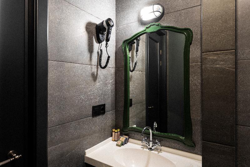 Esquisse Design Hotel - Oda