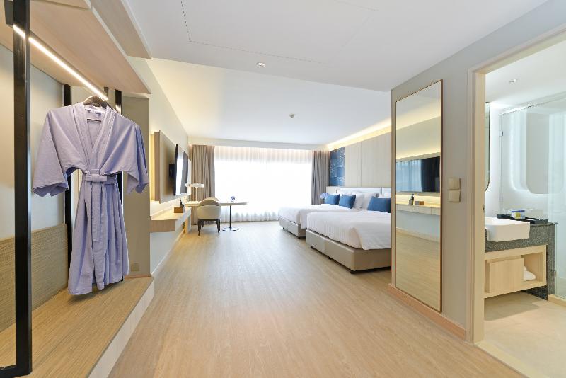 Centre Point Plus Hotel Pratunam - Oda