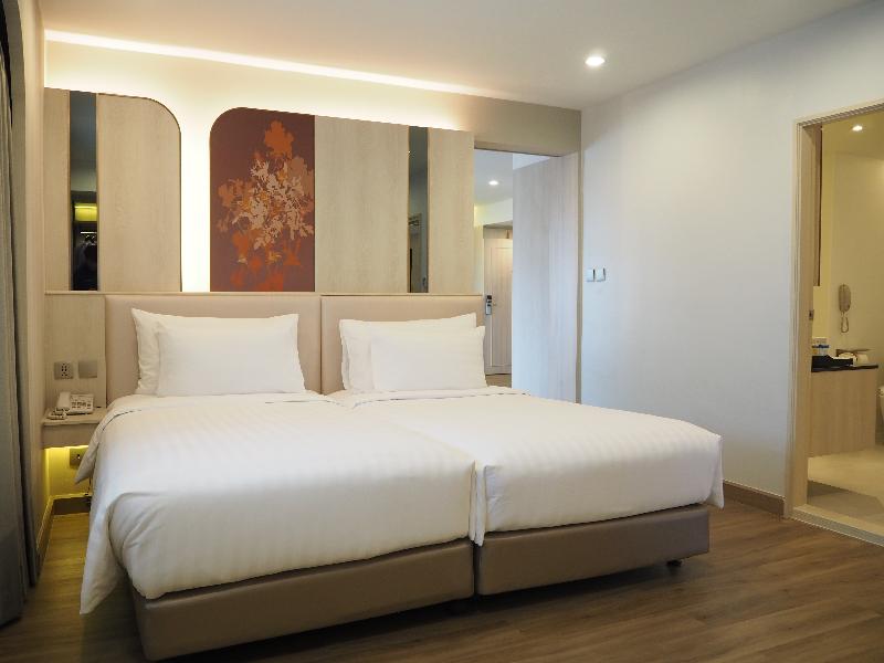 Centre Point Plus Hotel Pratunam - Oda