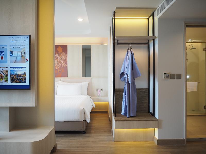 Centre Point Plus Hotel Pratunam - Oda