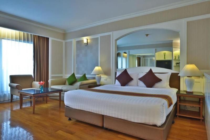 Centre Point Plus Hotel Pratunam - Oda