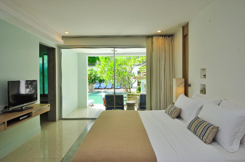 Ramada by Wyndham Phuket Southsea - Oda