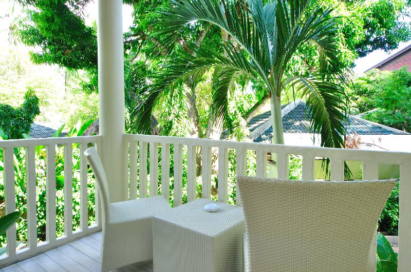 Ramada by Wyndham Phuket Southsea - Oda