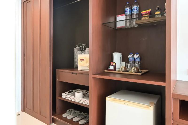 Ramada by Wyndham Phuket Southsea - Oda