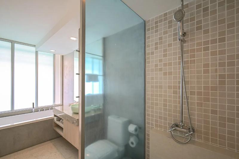 Ramada by Wyndham Phuket Southsea - Oda