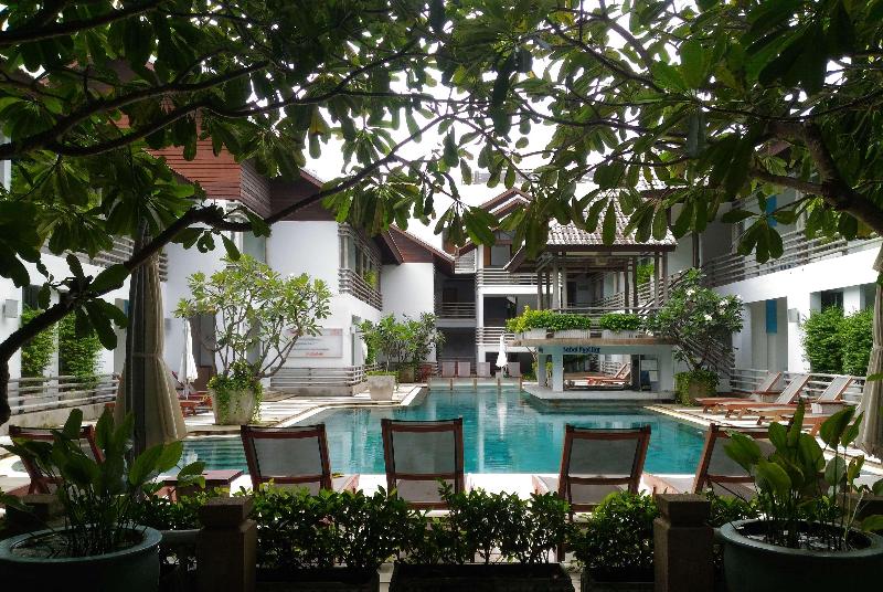 Ramada by Wyndham Phuket Southsea - Havuz