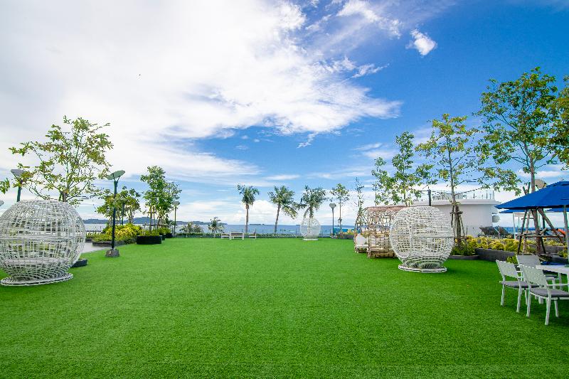 Royal Cliff Grand Hotel - Teras