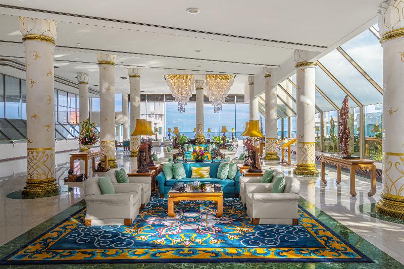 Royal Wing Suites and Spa - Lobi