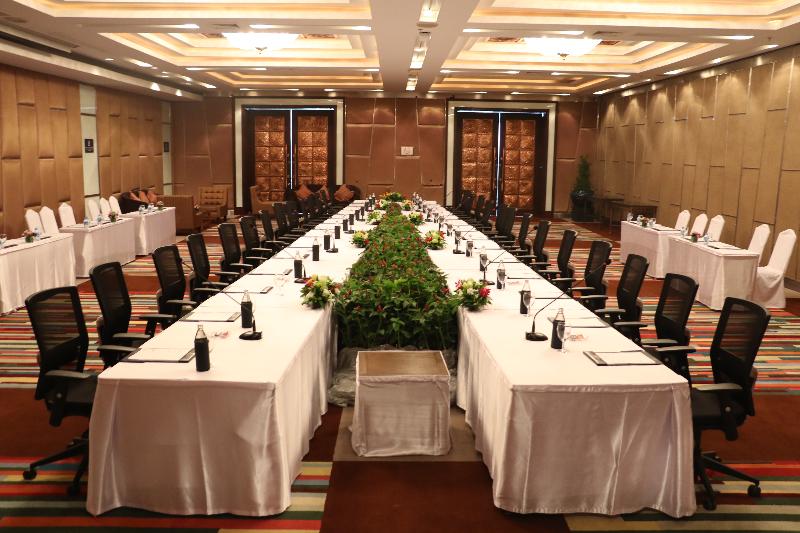Royal Wing Suites and Spa - Toplantı