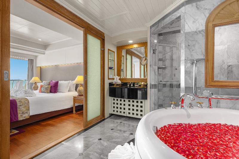 Royal Wing Suites and Spa - Oda