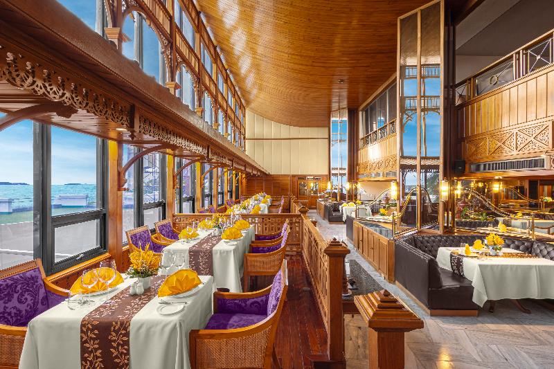 Royal Wing Suites and Spa - Restoran
