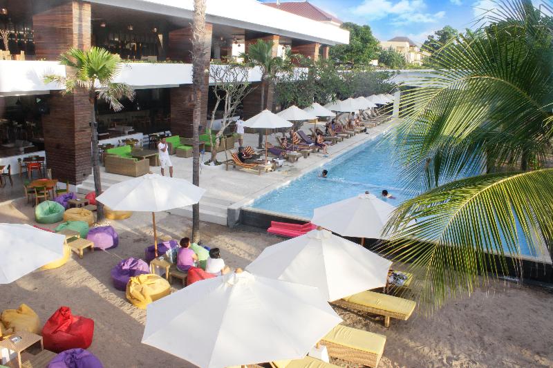TRUNTUM KUTA Formerly Grand Inna Kuta - Bar