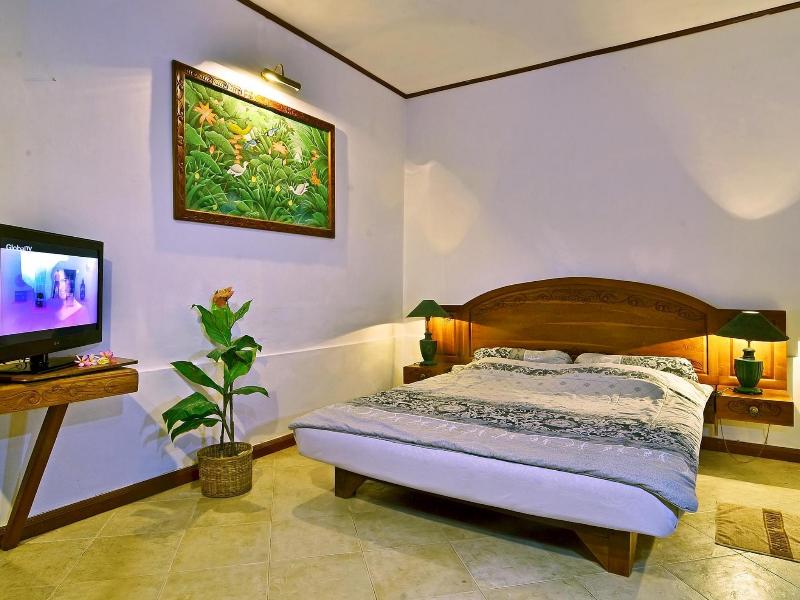 Pacific Beach Cottage - Oda