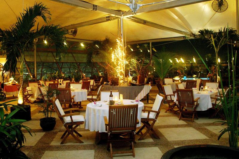 Grand Arkenso Park View - Restoran