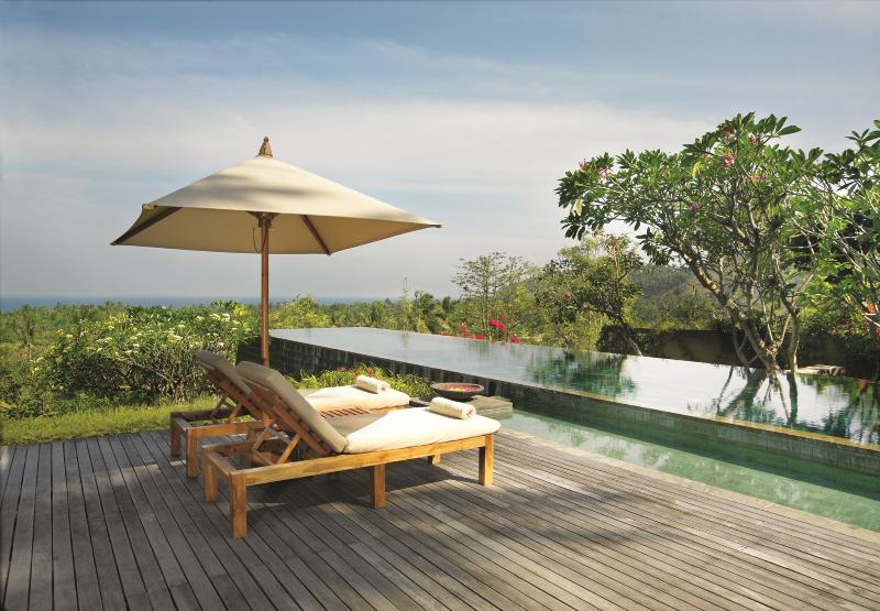Qunci Villas Senggigi Lombok - Oda