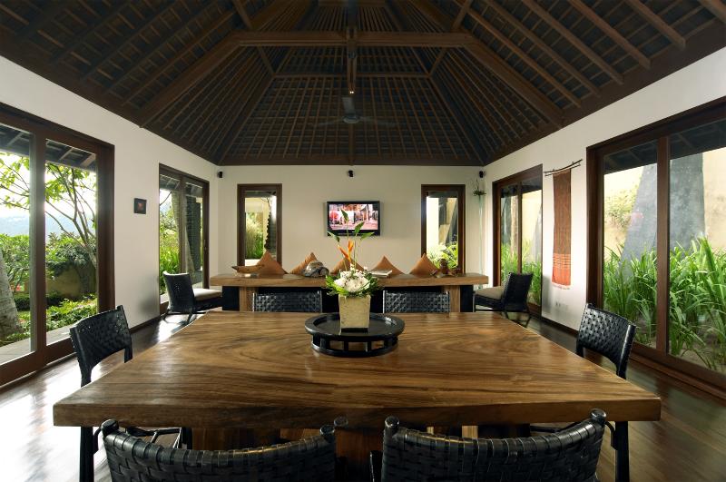 Qunci Villas Senggigi Lombok - Oda