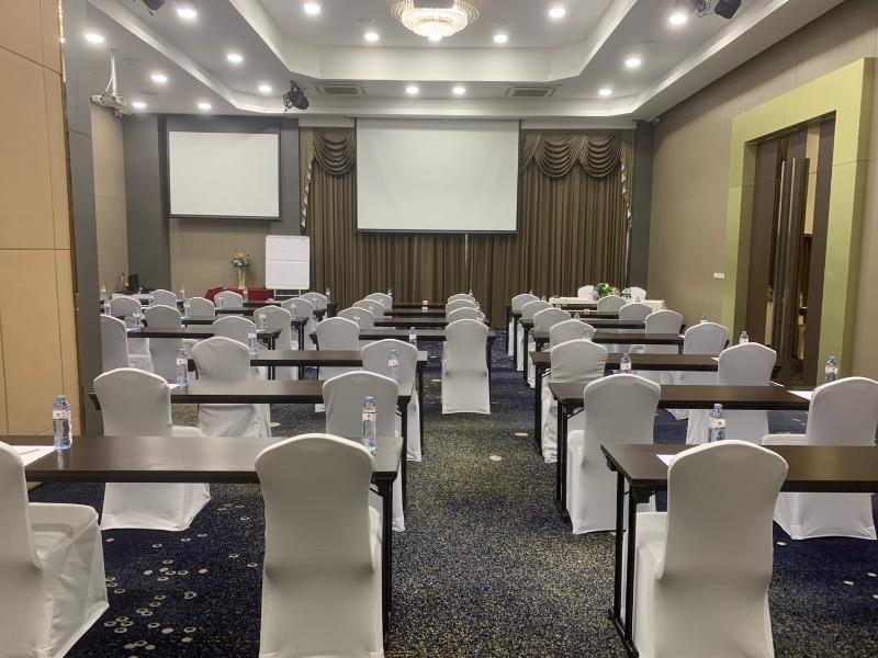 I-Residence Hotel Silom - Toplantı