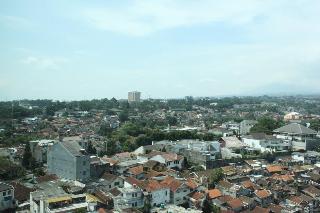 Galeri Ciumbuleuit Apartment fotoÄŸrafÄ±